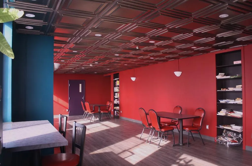 Neill Wycik Hotel Toronto